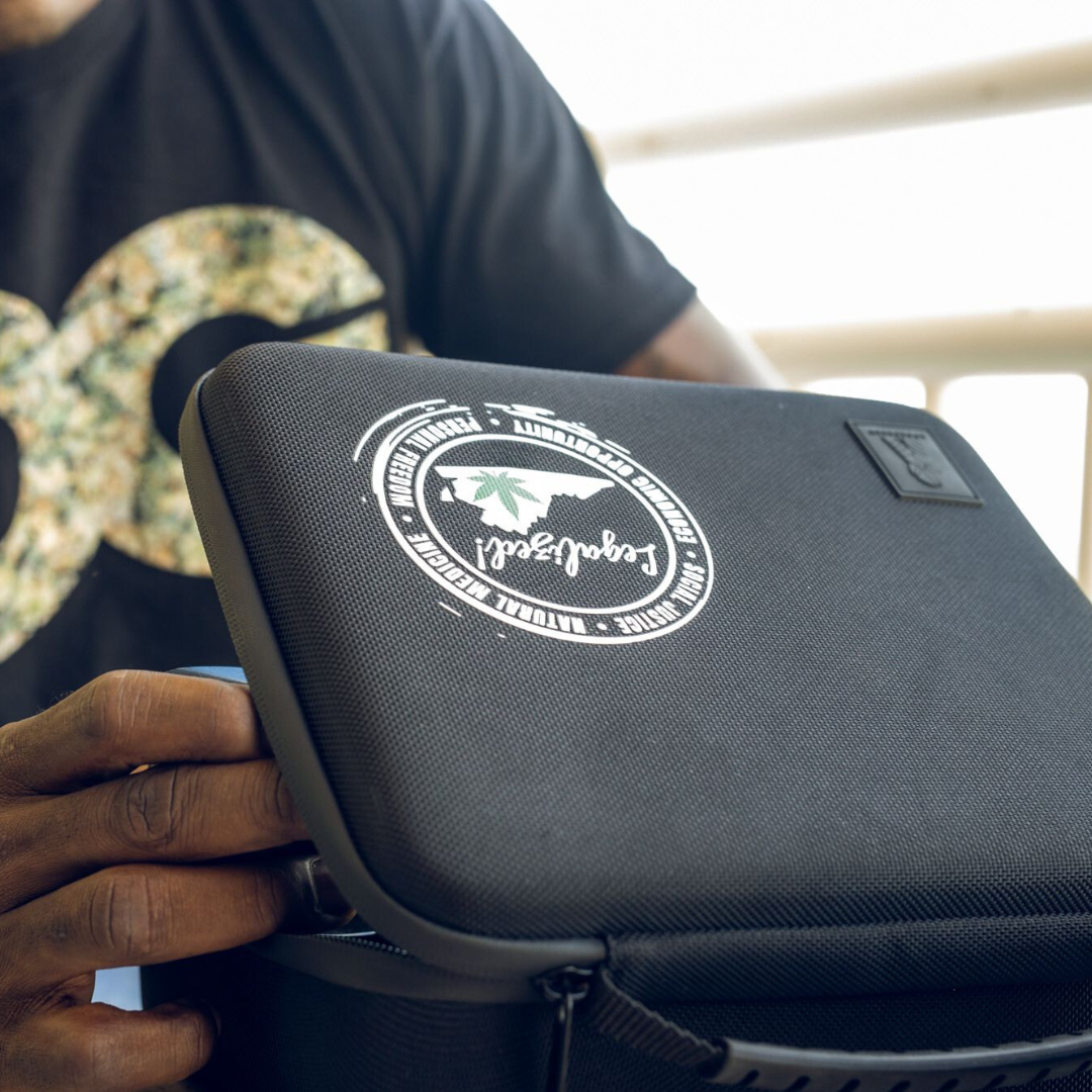 Large Virginia Limited-Edition Stash Box